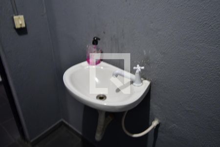 Casa à venda com 250m², 5 quartos e 4 vagasLavabo 2