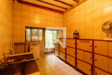 Casa à venda com 320m², 4 quartos e 2 vagasÁrea de Serviço