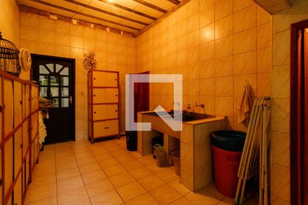 Casa à venda com 320m², 4 quartos e 2 vagasÁrea de Serviço