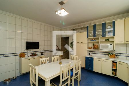 Casa à venda com 320m², 4 quartos e 2 vagasCozinha