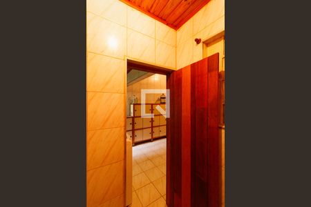 Casa à venda com 320m², 4 quartos e 2 vagasBanheiro de serviço