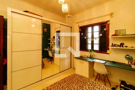 Casa à venda com 320m², 4 quartos e 2 vagasQuarto 2