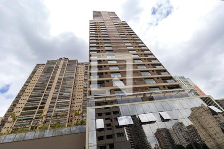 Apartamento à venda com 75m², 2 quartos e 1 vaga Apartamento à venda com 75m², 2 quartos e 1 vagaFachada