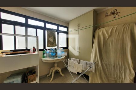 Apartamento à venda com 190m², 4 quartos e 2 vagasLavanderia