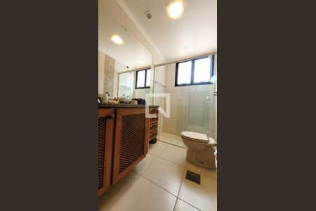 Apartamento à venda com 190m², 4 quartos e 2 vagasBanheiro Social