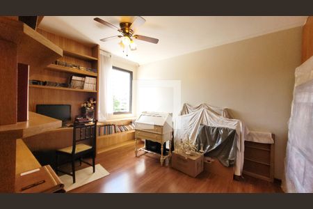 Apartamento à venda com 190m², 4 quartos e 2 vagasEscritório