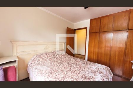 Apartamento à venda com 190m², 4 quartos e 2 vagasSuite1