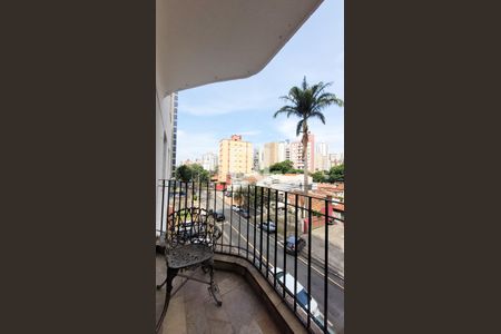 Varanda da Sala de apartamento à venda com 4 quartos, 190m² em Vila Itapura, Campinas