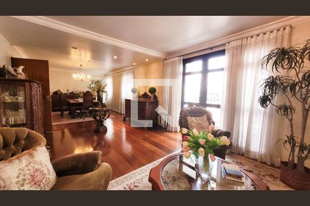 Sala de apartamento à venda com 4 quartos, 190m² em Vila Itapura, Campinas