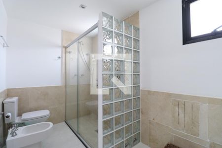 Apartamento à venda com 247m², 4 quartos e 4 vagasBanheiro da Suíte 3