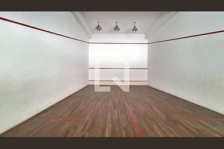 Apartamento à venda com 247m², 4 quartos e 4 vagasQuadra de Squash