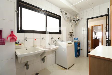 Apartamento à venda com 247m², 4 quartos e 4 vagasÁrea de Serviço