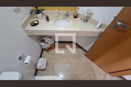 Apartamento à venda com 247m², 4 quartos e 4 vagasLavabo