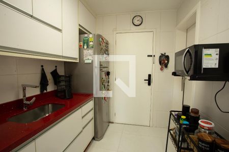 Apartamento para alugar com 103m², 3 quartos e 2 vagas Apartamento para alugar com 103m², 3 quartos e 2 vagasCozinha