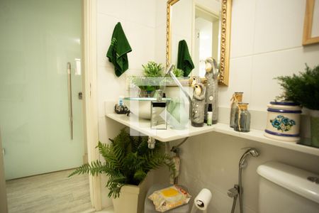 Apartamento para alugar com 103m², 3 quartos e 2 vagas Apartamento para alugar com 103m², 3 quartos e 2 vagasBanheiro