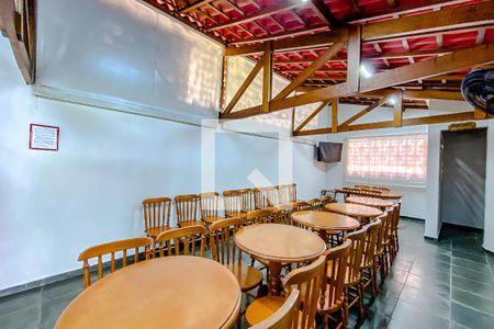 Apartamento para alugar com 47m², 2 quartos e 1 vagaÁrea comum - Salão de festas