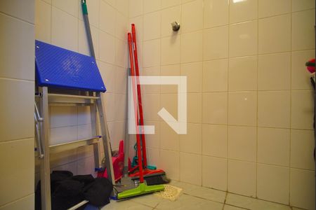 Apartamento para alugar com 245m², 3 quartos e 2 vagas Apartamento para alugar com 245m², 3 quartos e 2 vagasBanheiro de serviço