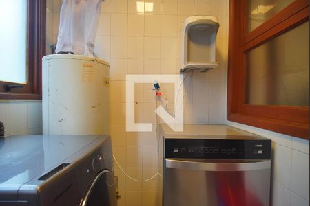 Apartamento para alugar com 245m², 3 quartos e 2 vagas Apartamento para alugar com 245m², 3 quartos e 2 vagasÁrea de Serviço