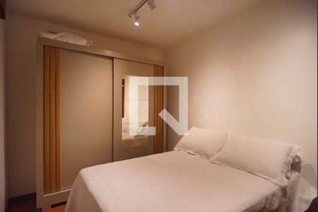 Apartamento para alugar com 245m², 3 quartos e 2 vagas Apartamento para alugar com 245m², 3 quartos e 2 vagasQuarto 2