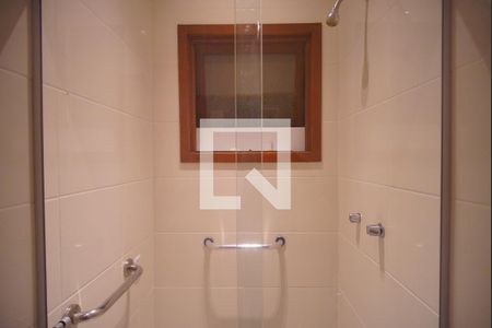 Apartamento para alugar com 245m², 3 quartos e 2 vagas Apartamento para alugar com 245m², 3 quartos e 2 vagasBanheiro 1