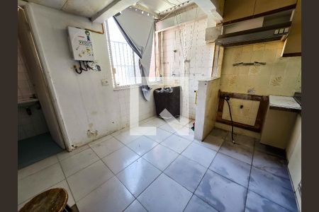 Apartamento à venda com 99m², 3 quartos e 1 vagaCozinha e Área de Serviço