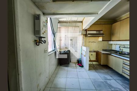 Apartamento à venda com 99m², 3 quartos e 1 vagaCozinha e Área de Serviço