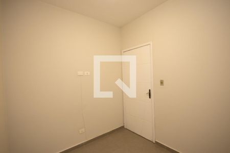 Quarto de casa para alugar com 1 quarto, 30m² em Vila Medeiros, São Paulo