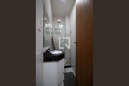 Apartamento à venda com 79m², 2 quartos e 1 vagaBanheiro da Área de serviço