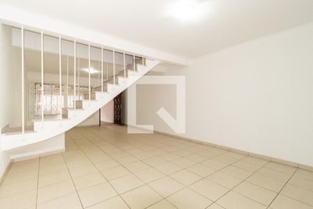 Sala de casa à venda com 3 quartos, 180m² em Vila Bertioga, São Paulo