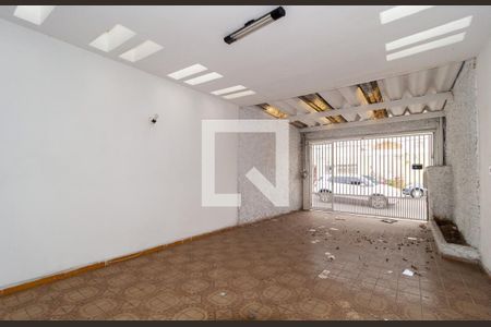 Casa à venda com 180m², 3 quartos e 3 vagasGaragem