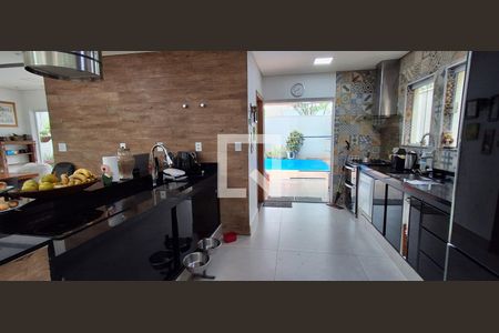 Casa à venda com 400m², 3 quartos e 4 vagasCozinha