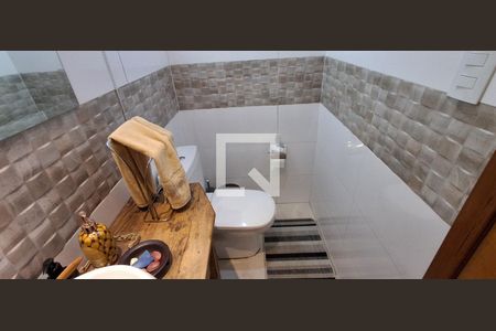 Casa à venda com 400m², 3 quartos e 4 vagasBanheiro Social