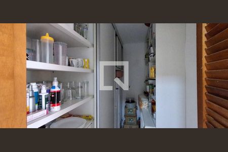 Casa à venda com 400m², 3 quartos e 4 vagasLavanderia