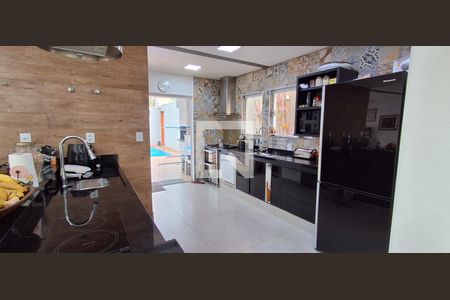 Casa à venda com 400m², 3 quartos e 4 vagasCozinha