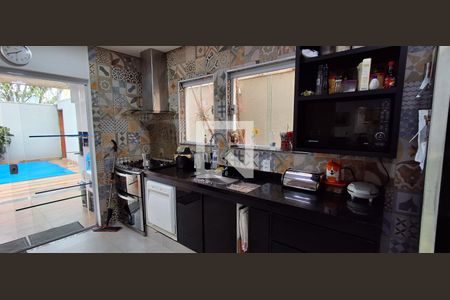 Casa à venda com 400m², 3 quartos e 4 vagasCozinha