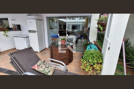 Casa à venda com 400m², 3 quartos e 4 vagasÁrea comum