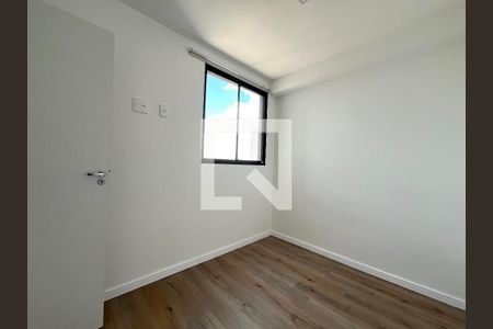 Quarto 1 de apartamento para alugar com 2 quartos, 37m² em Vila Mira, São Paulo