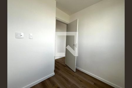 Quarto 2 de apartamento para alugar com 2 quartos, 37m² em Vila Mira, São Paulo