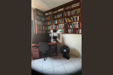 Casa à venda com 6 quartos, 450m² em Barreto, Niterói