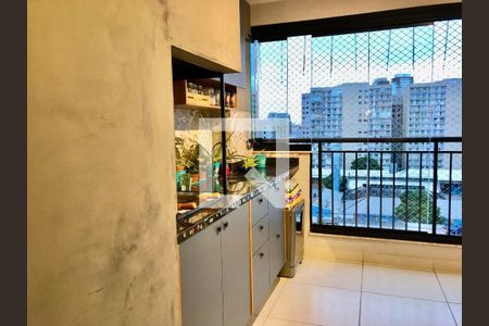 Apartamento à venda com 67m², 2 quartos e 1 vaga