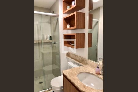 Apartamento à venda com 67m², 2 quartos e 1 vaga