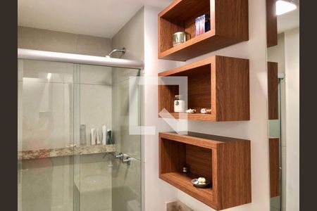 Apartamento à venda com 67m², 2 quartos e 1 vaga