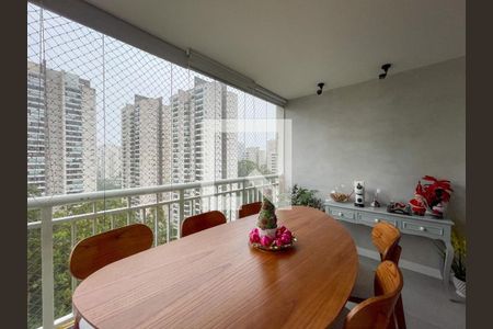 Apartamento à venda com 2 quartos, 75m² em Parque Reboucas, São Paulo
