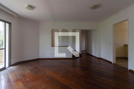 Apartamento para alugar com 119m², 3 quartos e 1 vaga Apartamento para alugar com 119m², 3 quartos e 1 vagaFoto 05