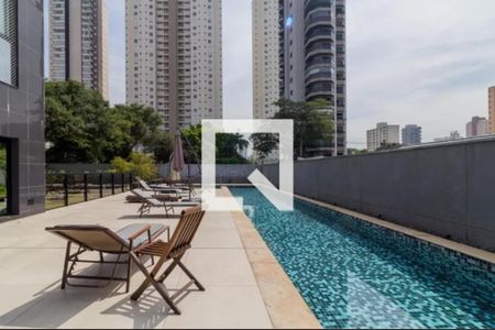 Studio à venda com 29m², 1 quarto e 1 vaga Studio à venda com 29m², 1 quarto e 1 vagaÁrea comum - Piscina
