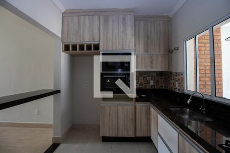 Casa de condomínio para alugar com 160m², 3 quartos e 4 vagas Casa de condomínio para alugar com 160m², 3 quartos e 4 vagasCozinha