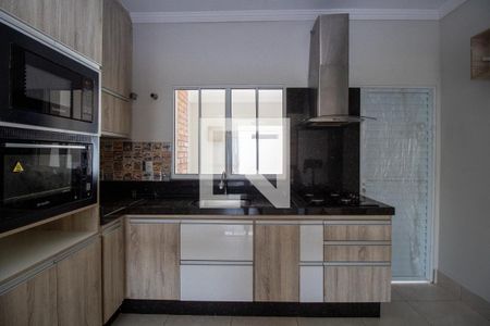Casa de condomínio para alugar com 160m², 3 quartos e 4 vagas Casa de condomínio para alugar com 160m², 3 quartos e 4 vagasCozinha