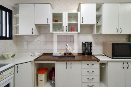 Apartamento para alugar com 101m², 2 quartos e 1 vagaCozinha