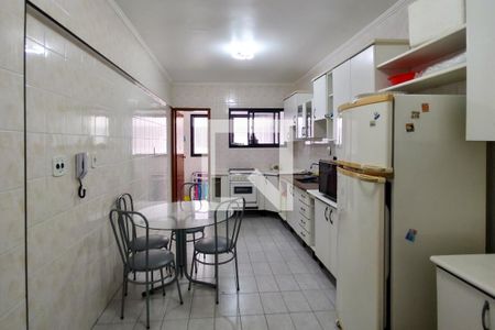 Apartamento para alugar com 101m², 2 quartos e 1 vagaCozinha