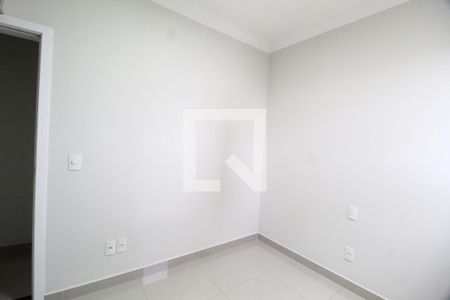 Quarto 1 de apartamento para alugar com 3 quartos, 117m² em Jardim Botânico, Uberlândia